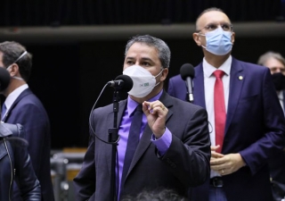 Proposta permite renegociação de dívidas de pequenas empresas com Pronampe