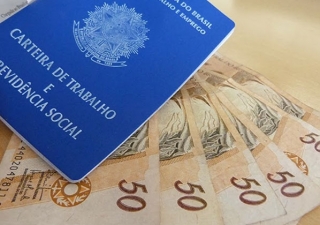 Salário mínimo será de R$ 979 em 2018