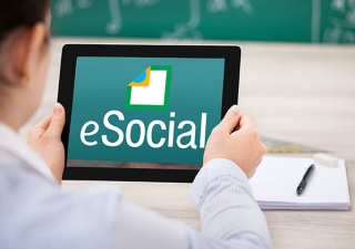 eSocial passa a substituir Livro de Registro de Empregados