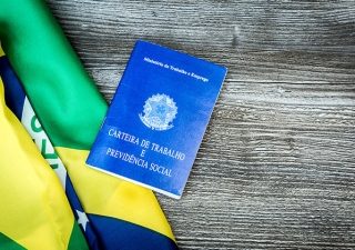 Aos 5 anos, reforma trabalhista apresenta como legado redução do volume de ações