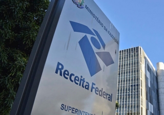 Receita altera incidência da Selic e regulamenta correção de juros sobre créditos fiscais