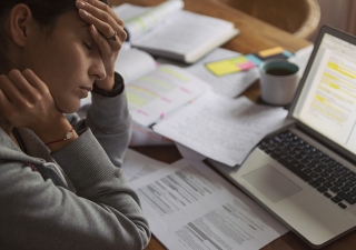 Como prevenir o burnout em funcionários durante e após a pandemia