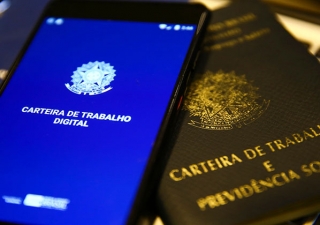 Carteira de trabalho digital: veja como emitir o documento e descubra seus benefícios